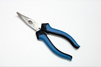 Pinza becchi mezzotondi piegati 16cm AUSONIA - Manici Isolati 