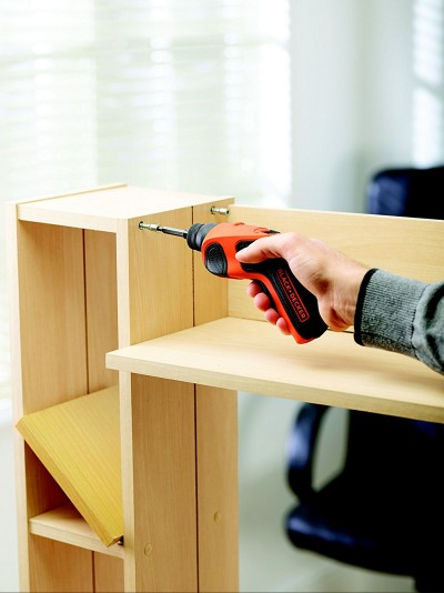 Svitavvita BLACK&DECKER CS 36 BST-QW 3.6V batteria a Litio 1.5AH + accessori